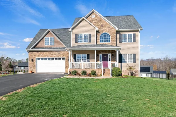 $549,900 | 1234 Autumn Run Drive, Forest, VA 24551