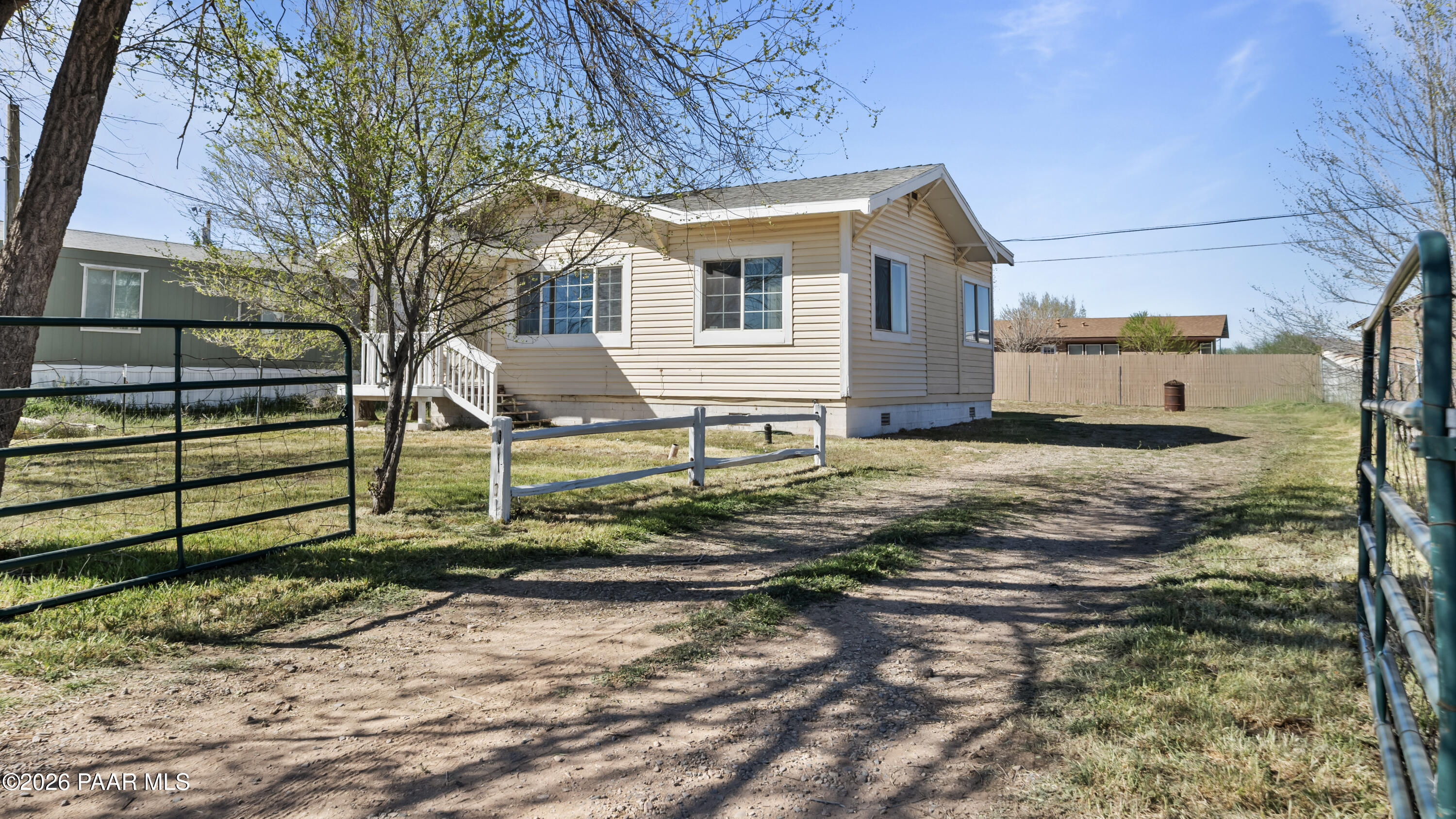 236 West Venice Way Paulden, AZ 86334 - Photo 3 of 42 a view of a house with a yard