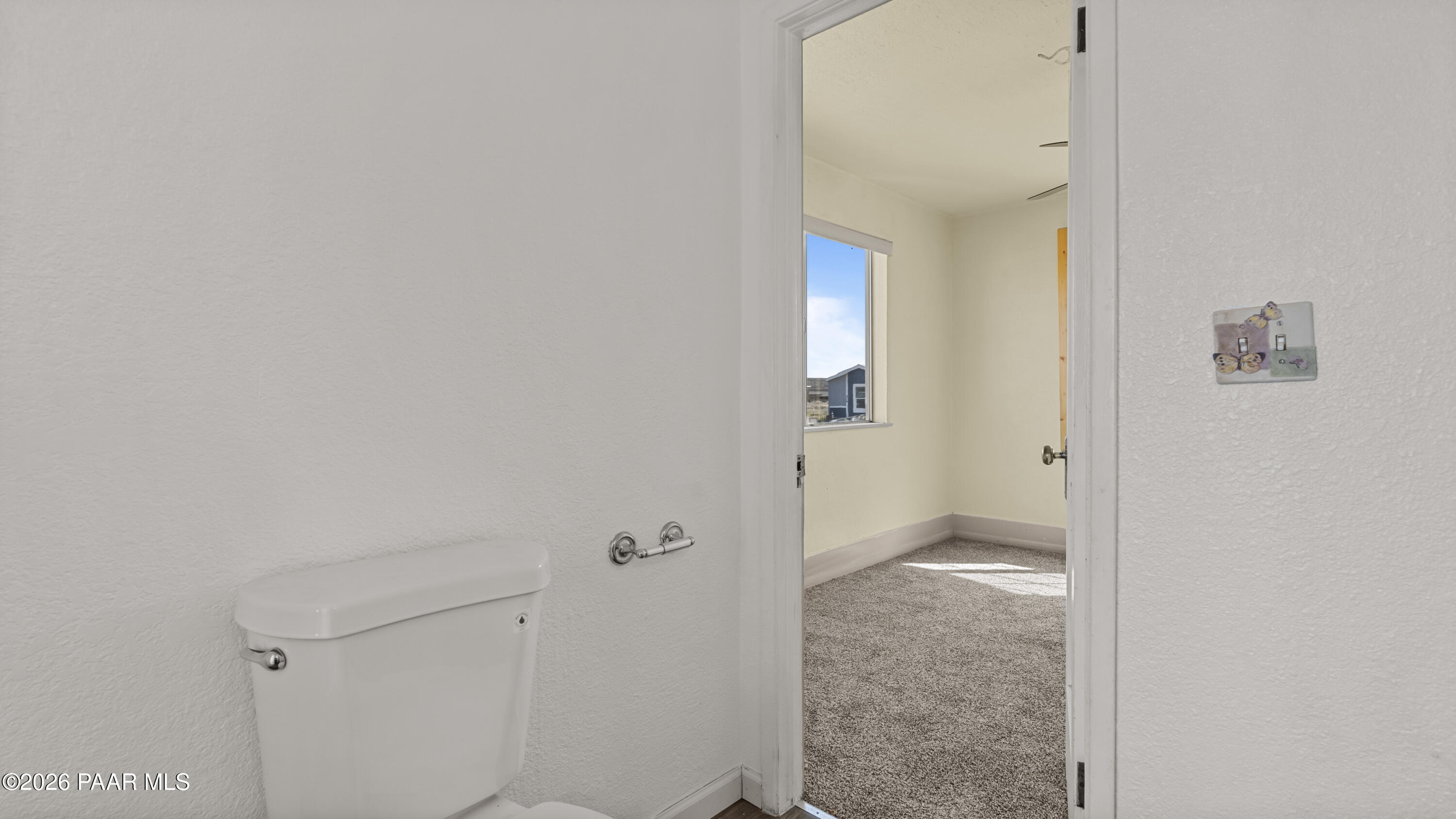 236 West Venice Way Paulden, AZ 86334 - Photo 32 of 42 a view of a bathroom from a hallway