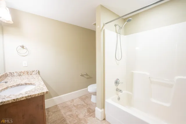 $2,200 | 315 North Main Street, Unit 800, Madison, GA 30650