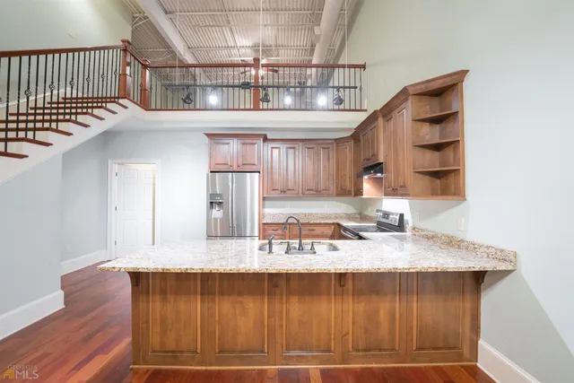 $2,200 | 315 North Main Street, Unit 800, Madison, GA 30650