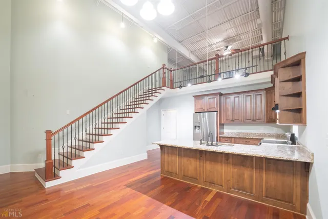 $2,200 | 315 North Main Street, Unit 800, Madison, GA 30650