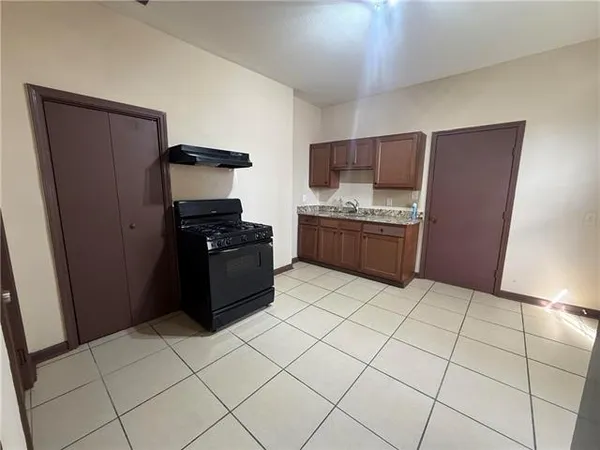 $1,478 | 526 Brown Avenue, Harvey, LA 70058