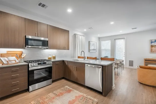 $3,240 | 3901 James Pitts Drive, Unit 262300, McKinney, TX 75071