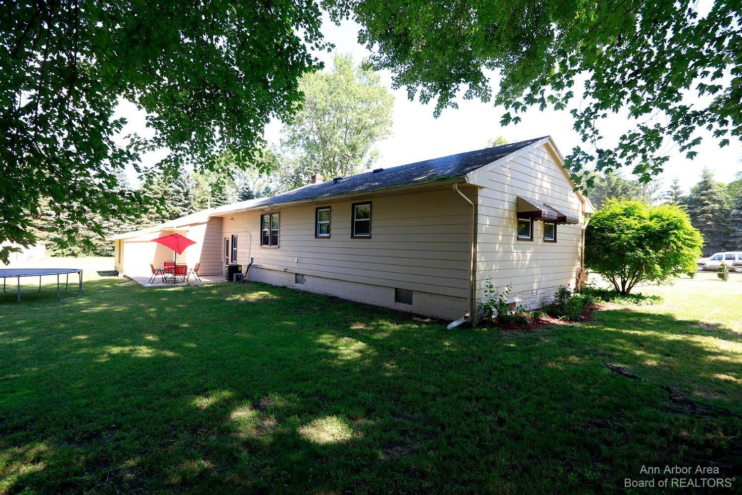 5865 Bemis Road Ypsilanti, MI 48197 - Photo 8 of 38 Photo 8
