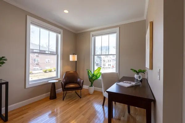 $1,000,000 | 11 Old Parish Way, Unit 8, Portsmouth, NH 03801