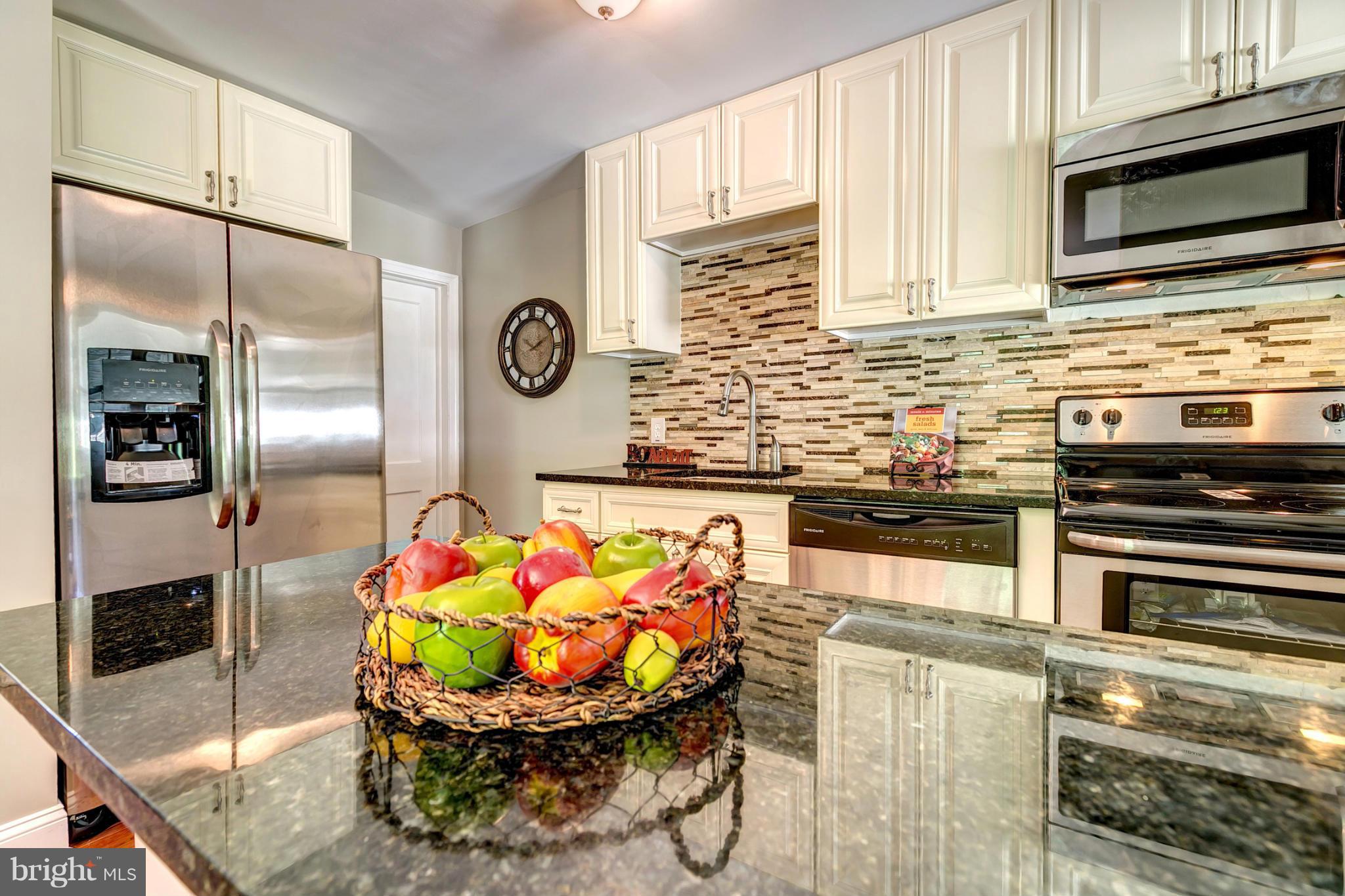 7412 Kirtley Road Baltimore, MD 21222 - Photo 12 of 30 Kitchen With Stainless Steel Appliances