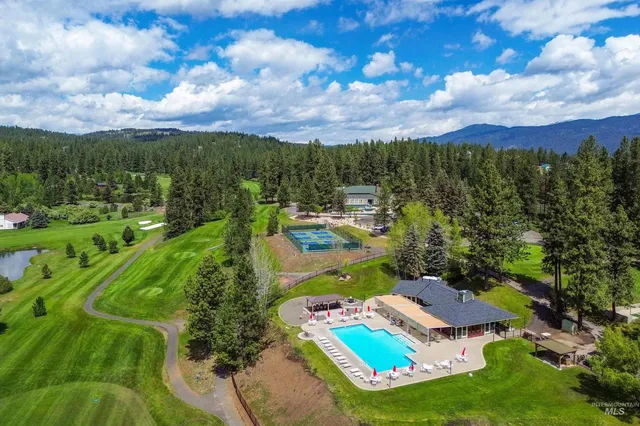 $550,000 | 3000 45th Parallel Drive, New Meadows, ID 83654