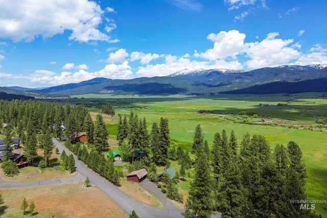 $550,000 | 3000 45th Parallel Drive, New Meadows, ID 83654