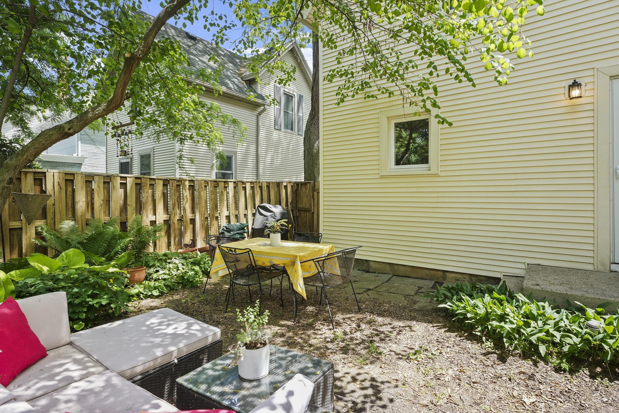 1406 Jenifer Street Madison, WI 53703 - Photo 37 of 42
