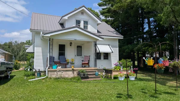 $209,000 | 114 West Pioneer Park Road, Westfield, WI 53964