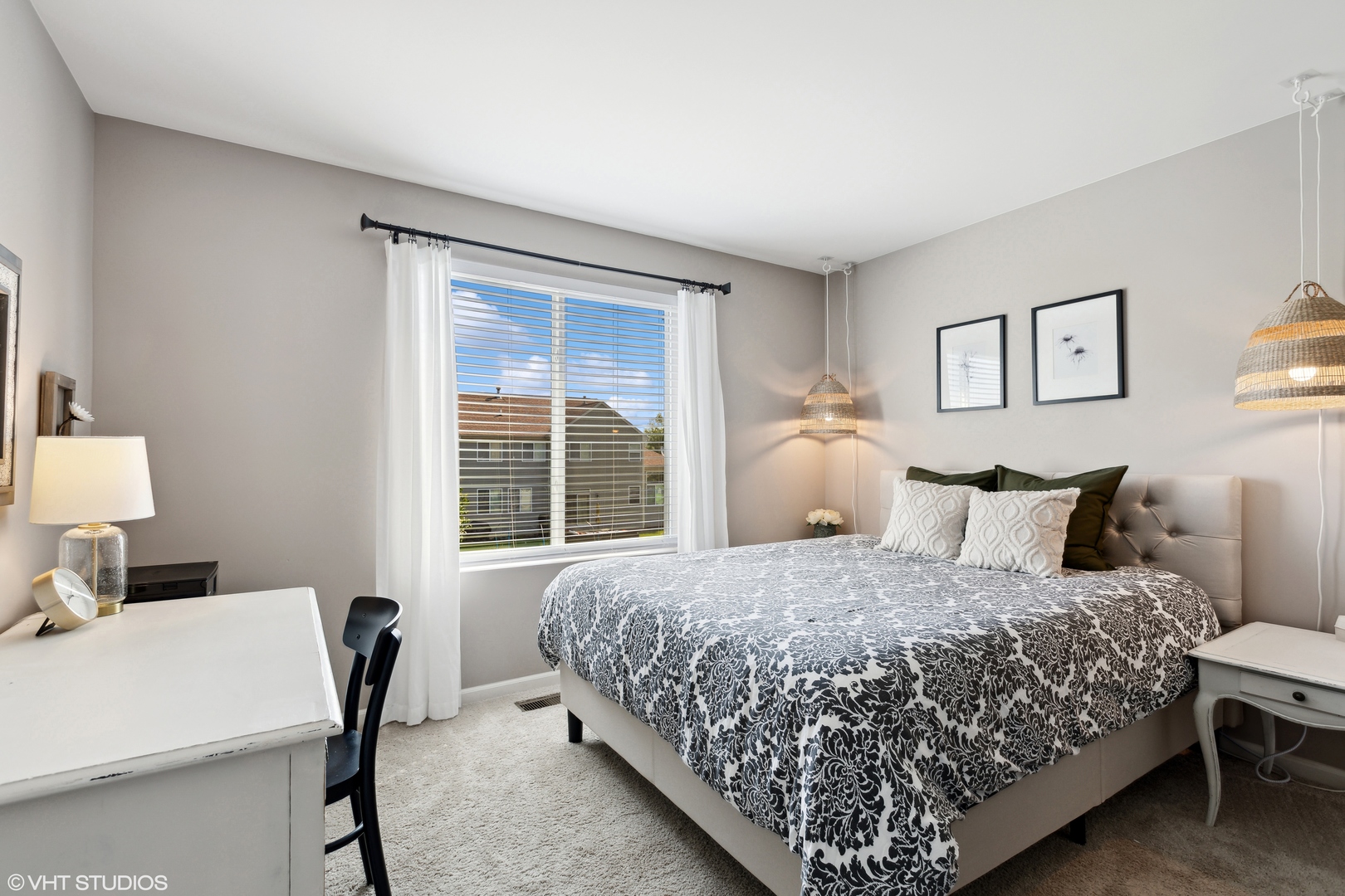3302 Batley Street Elgin, IL 60124 - Photo 19 of 28 a bedroom with a bed a table and chair