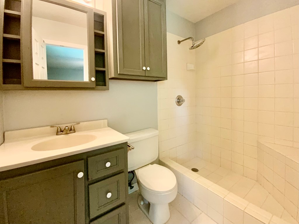 404 Springdale Drive Enterprise, AL 36330 - Photo 18 of 27