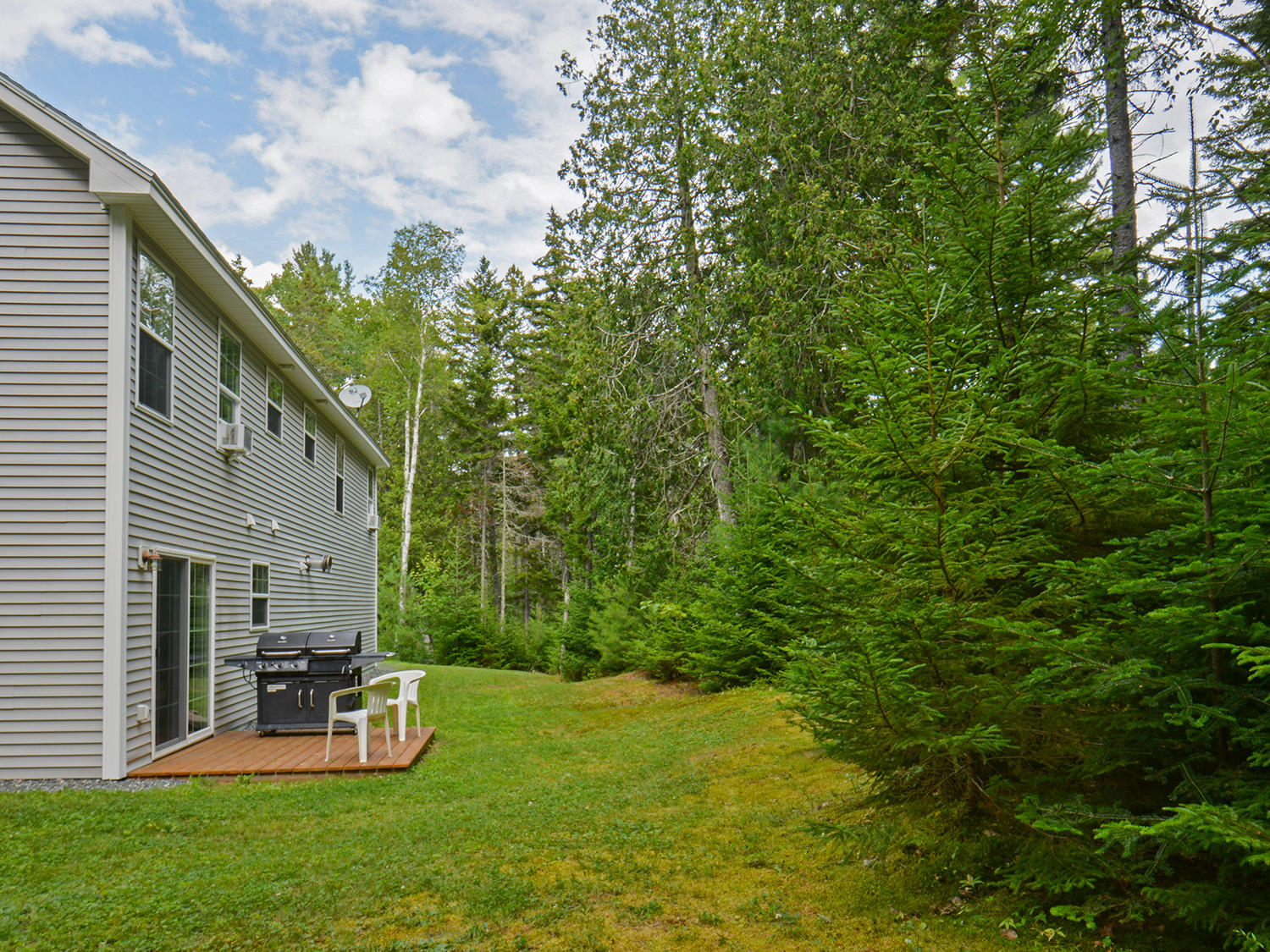 834 Indian Point Road Mount Desert, ME 04660 - Photo 43 of 47 Exterior Back