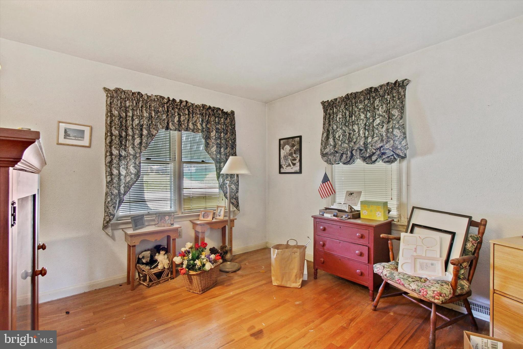 587 Hillcrest Road York, PA 17403 - Photo 15 of 30 Gallery Image 15