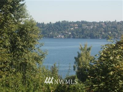6928 South Rustic Road Seattle, WA 98178 - Photo 1 of 1 Gallery Image 1