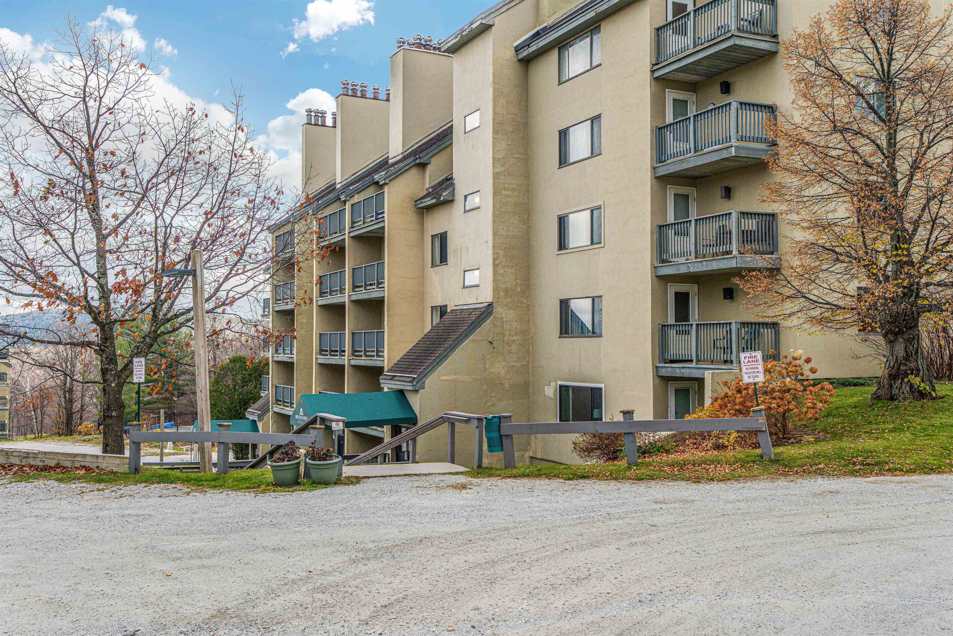 135 East Mountain Road, Unit 1B7 Killington, VT 05751 - Photo 9 of 18 Gallery Image 9