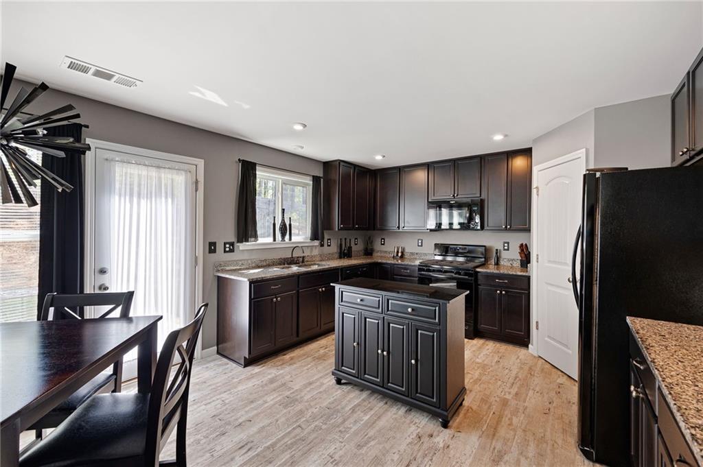 121 Moonrise Crossing Dallas, GA 30132 - Photo 10 of 44