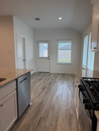 $2,300 | 31138 Delamere Turn Trial Trail, Fulshear, TX 77441