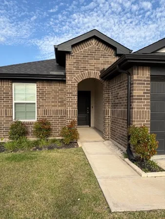 $2,100 | 31138 Delamere Turn Trial Trail, Fulshear, TX 77441