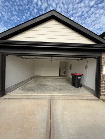 $2,300 | 31138 Delamere Turn Trial Trail, Fulshear, TX 77441