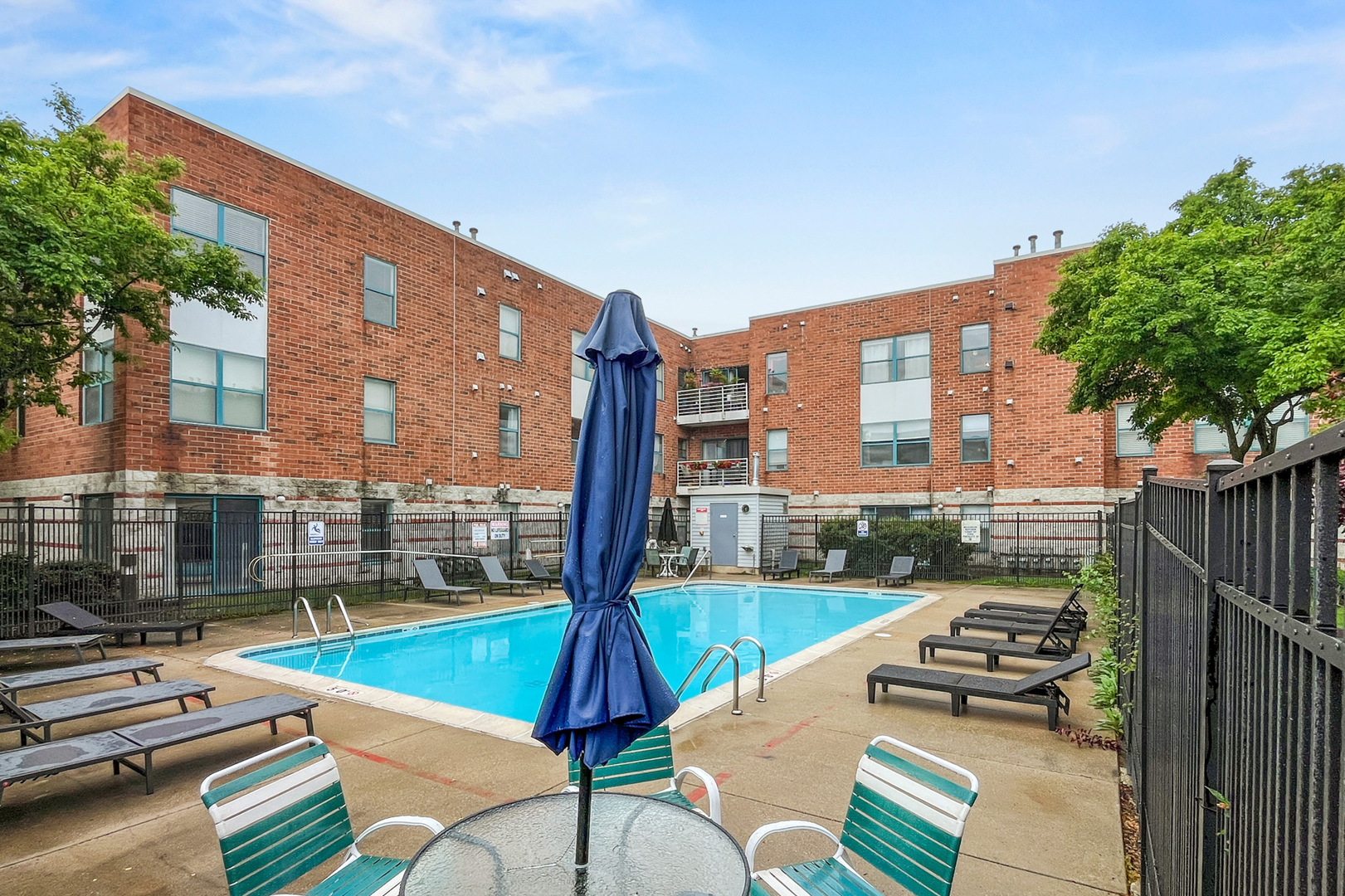 3275 Kirchoff Road, Unit 131 Rolling Meadows, IL 60008 - Photo 11 of 16