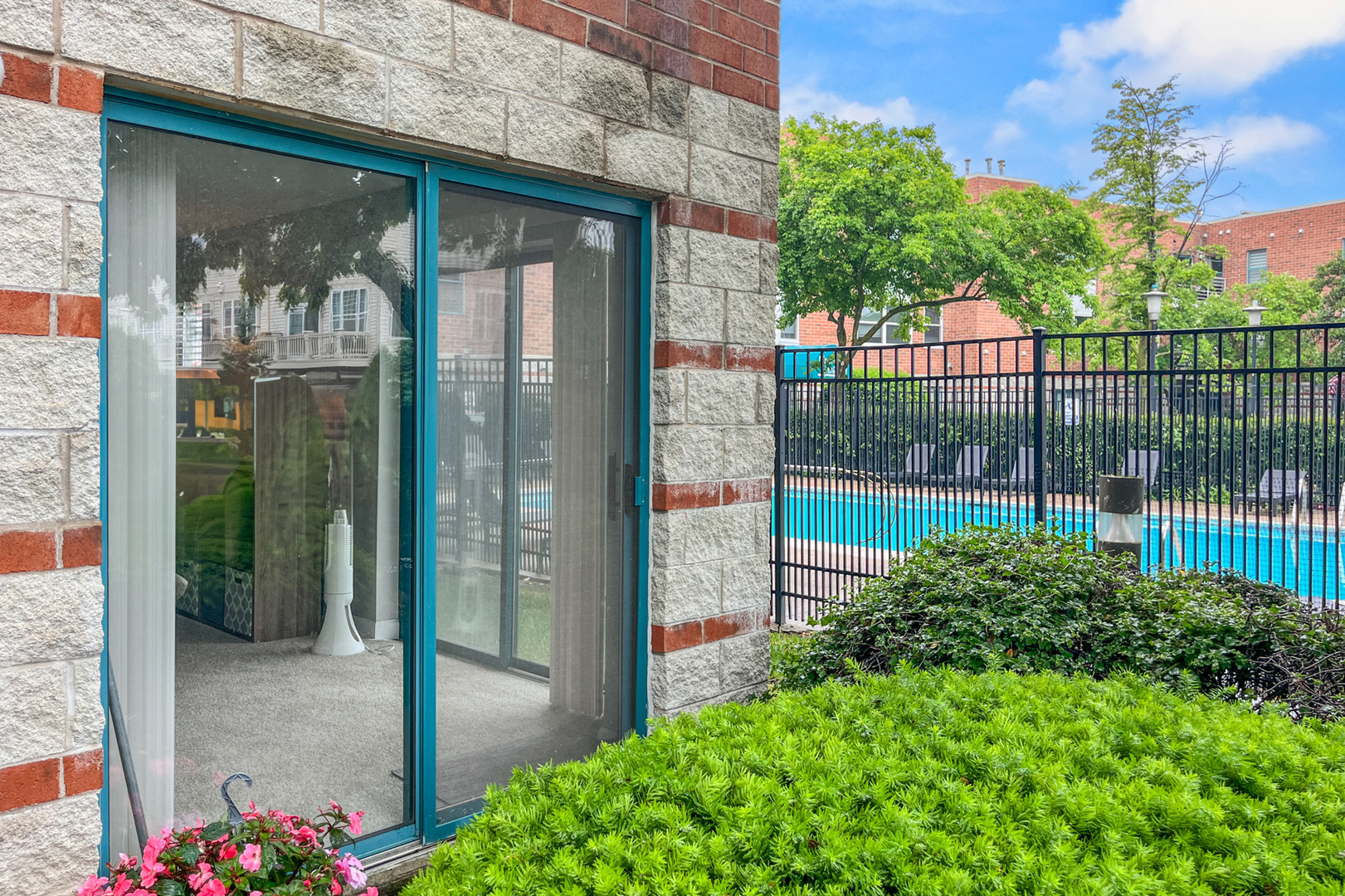 3275 Kirchoff Road, Unit 131 Rolling Meadows, IL 60008 - Photo 12 of 16