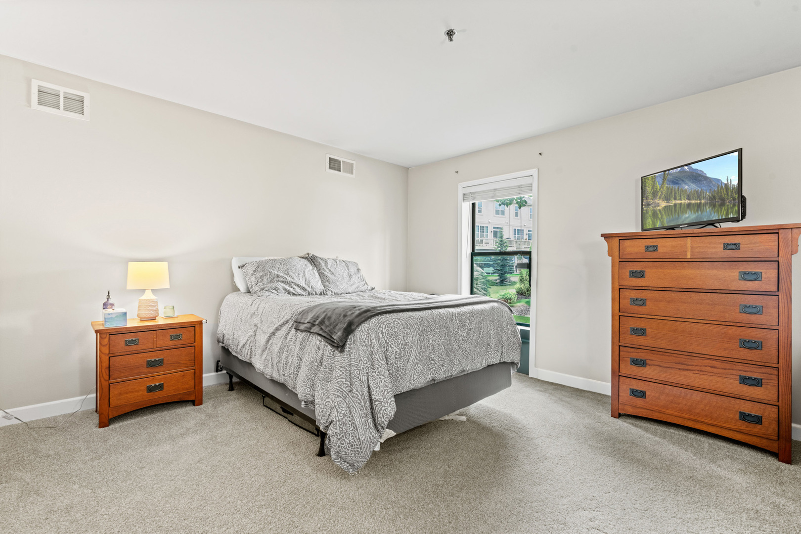 3275 Kirchoff Road, Unit 131 Rolling Meadows, IL 60008 - Photo 8 of 16