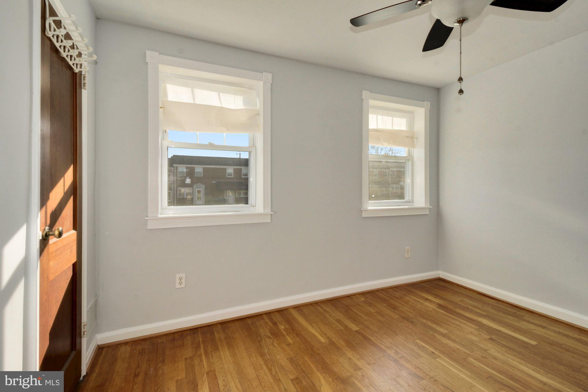 5436 Channing Road Baltimore, MD 21229 - Photo 17 of 37
