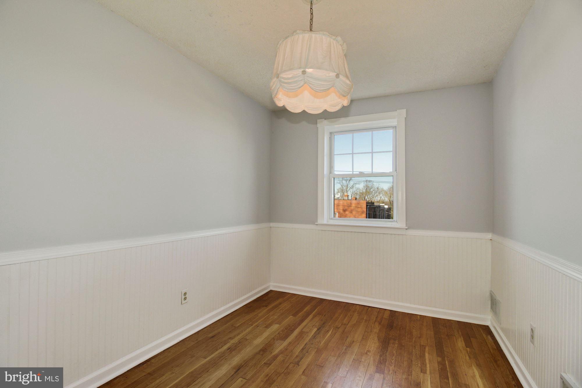 5436 Channing Road Baltimore, MD 21229 - Photo 21 of 37