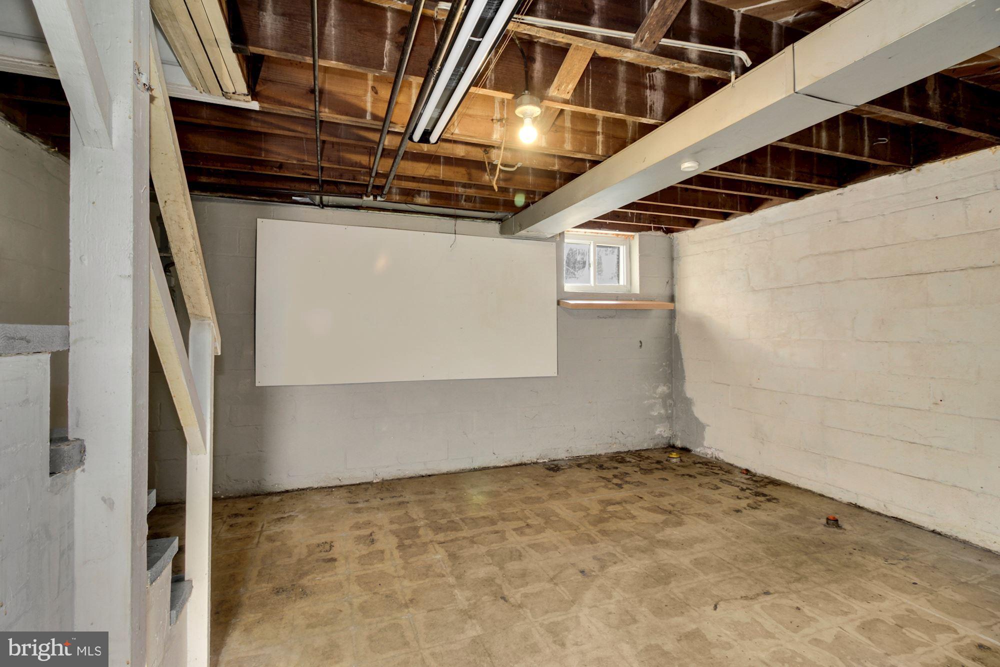 5436 Channing Road Baltimore, MD 21229 - Photo 28 of 37