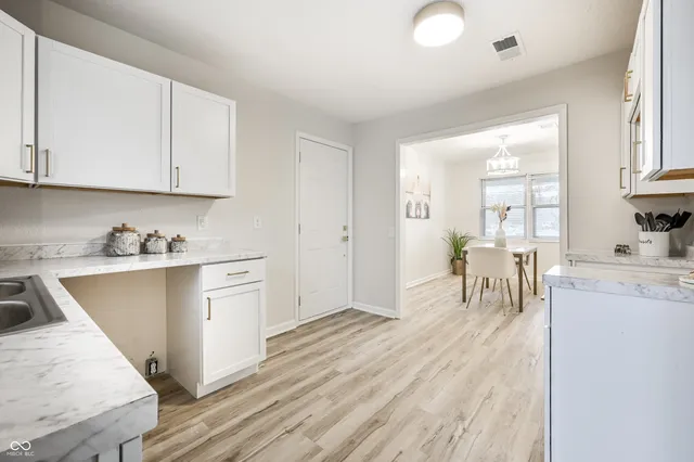 $299,000 | 4359 Wexford Road, Indianapolis, IN 46226