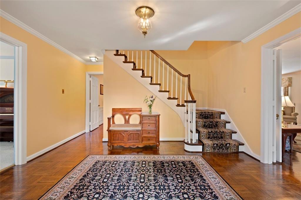 641 Pine Road Sewickley, PA 15143 - Photo 5 of 42