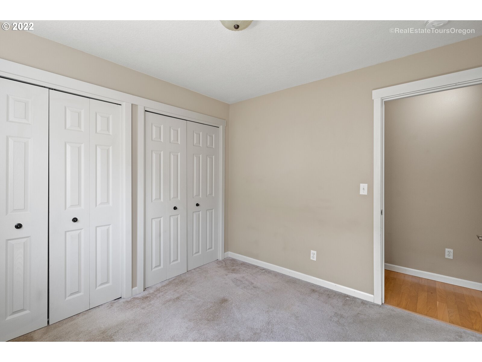 3925 Southwest Multnomah Boulevard, Unit 106 Portland, OR 97219 - Photo 15 of 25 Gallery Image 15