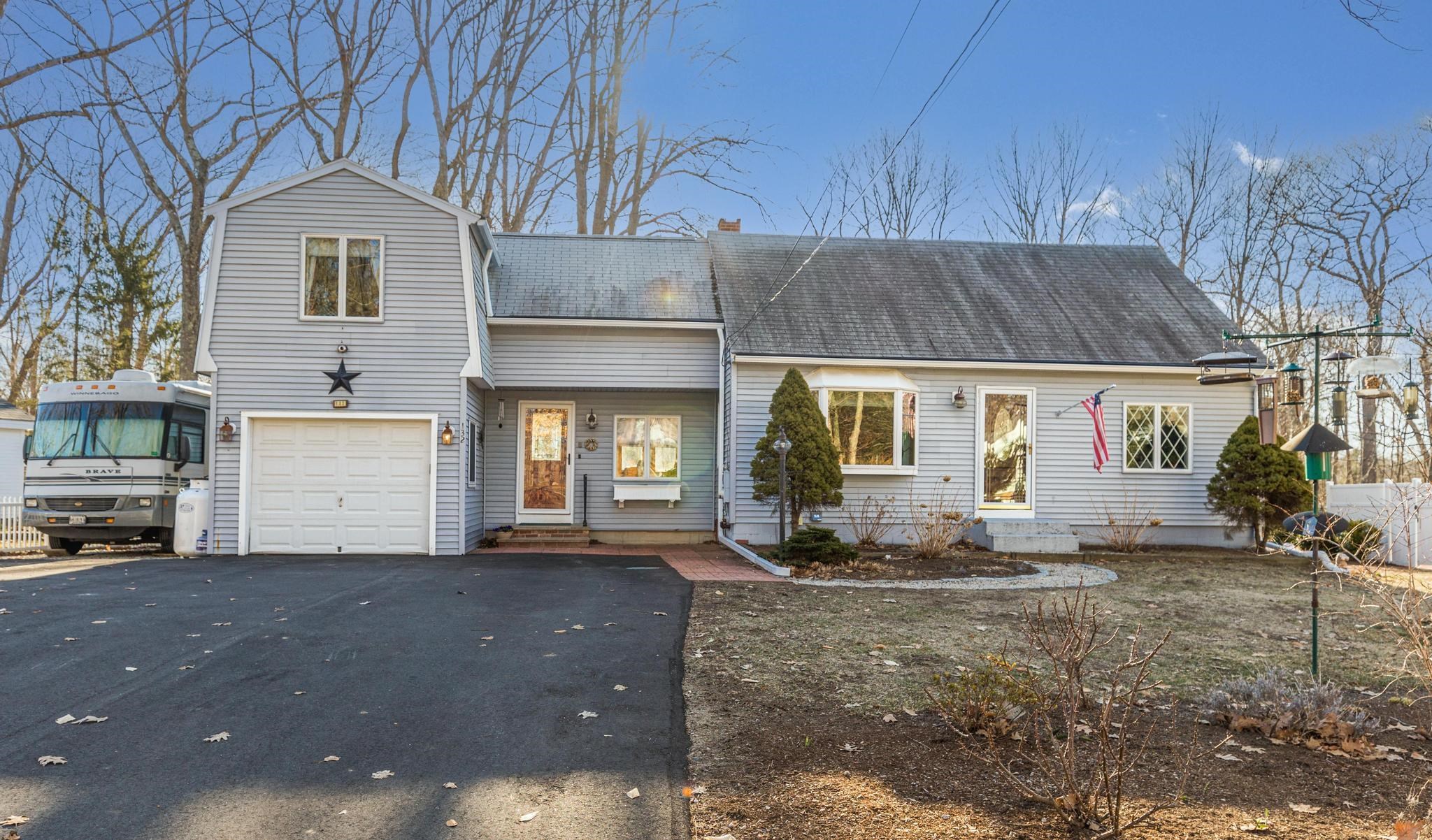 132 Martin Road Kittery, ME 03904 - Photo 1 of 38 Gallery Image 1