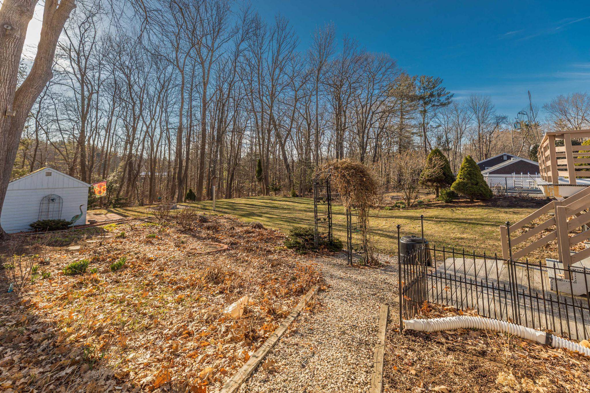 132 Martin Road Kittery, ME 03904 - Photo 6 of 38 Gallery Image 6
