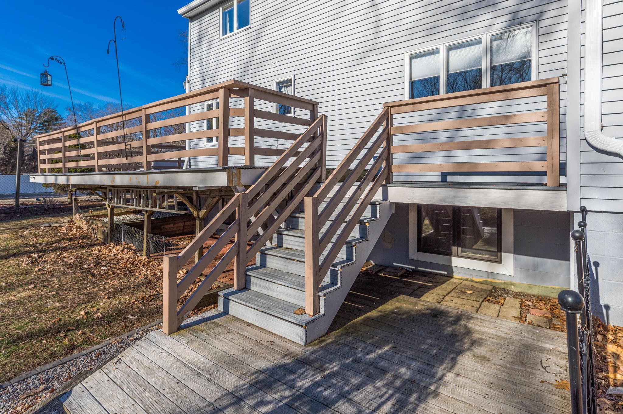 132 Martin Road Kittery, ME 03904 - Photo 7 of 38 Gallery Image 7
