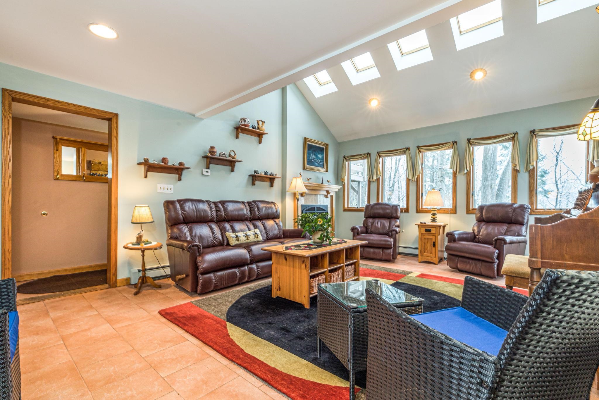 132 Martin Road Kittery, ME 03904 - Photo 10 of 38 Gallery Image 10