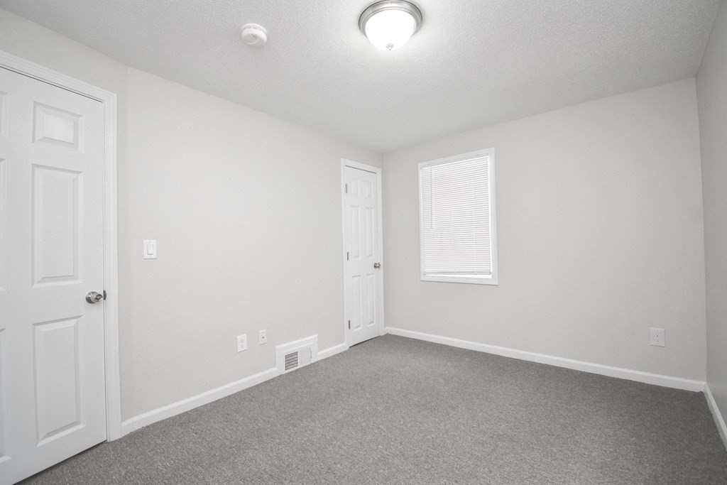 125 Granger Street Springfield, MA 01119 - Photo 14 of 26