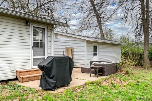 $229,900 | 7837 Labelle Street, St. Louis, MO 63123