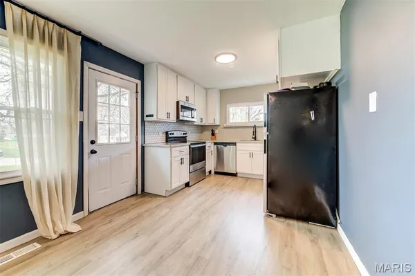 $229,900 | 7837 Labelle Street, St. Louis, MO 63123