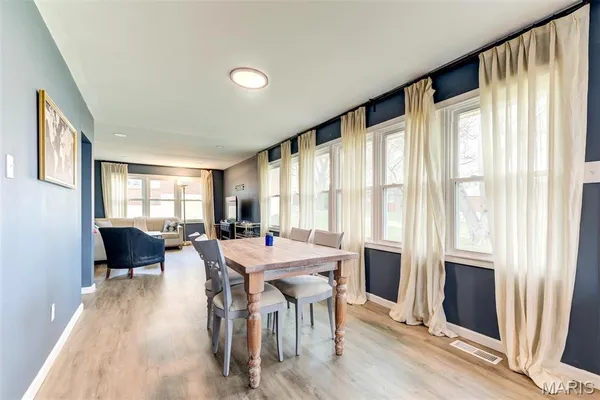 $229,900 | 7837 Labelle Street, St. Louis, MO 63123
