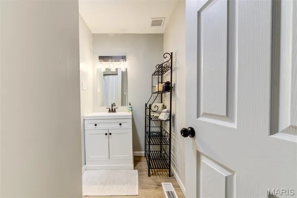 $229,900 | 7837 Labelle Street, St. Louis, MO 63123
