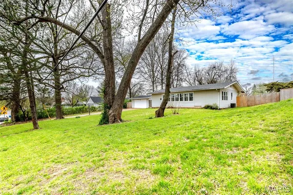 $229,900 | 7837 Labelle Street, St. Louis, MO 63123
