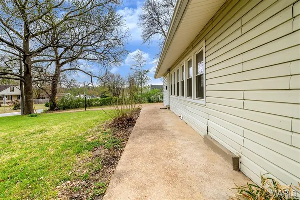 $229,900 | 7837 Labelle Street, St. Louis, MO 63123