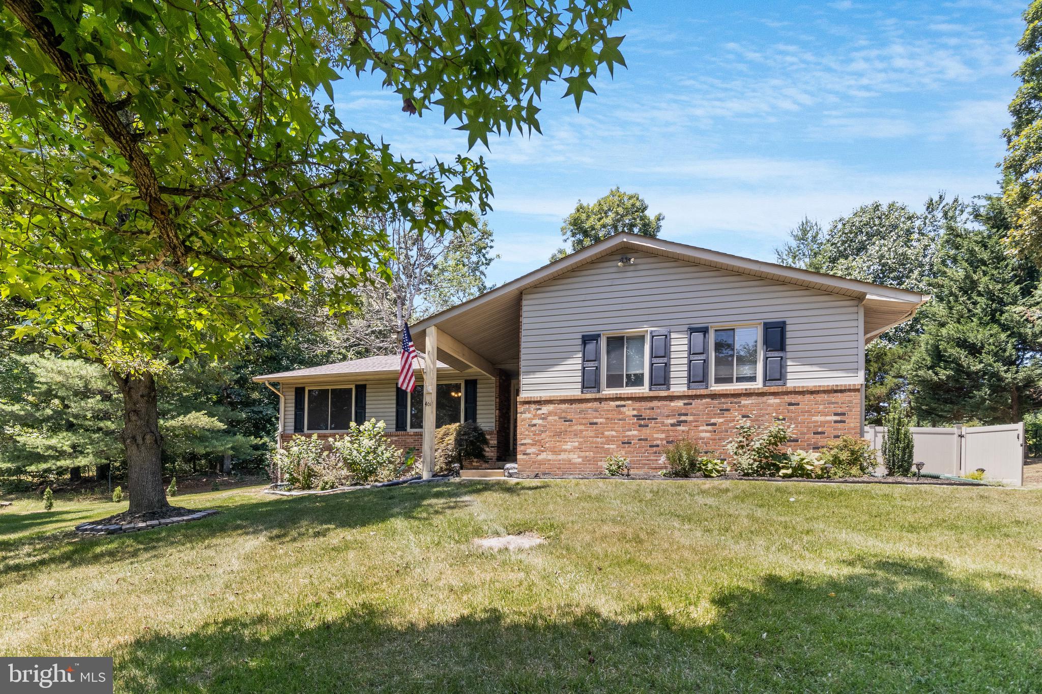 401 Butternut Court La Plata, MD 20646 - Photo 4 of 50