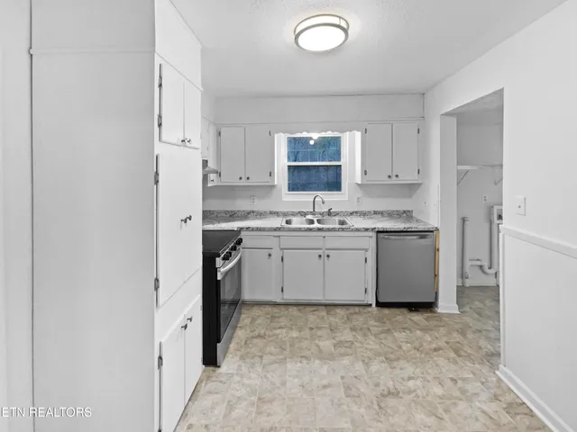 $233,000 | 4028 Catalpa Avenue, Knoxville, TN 37914