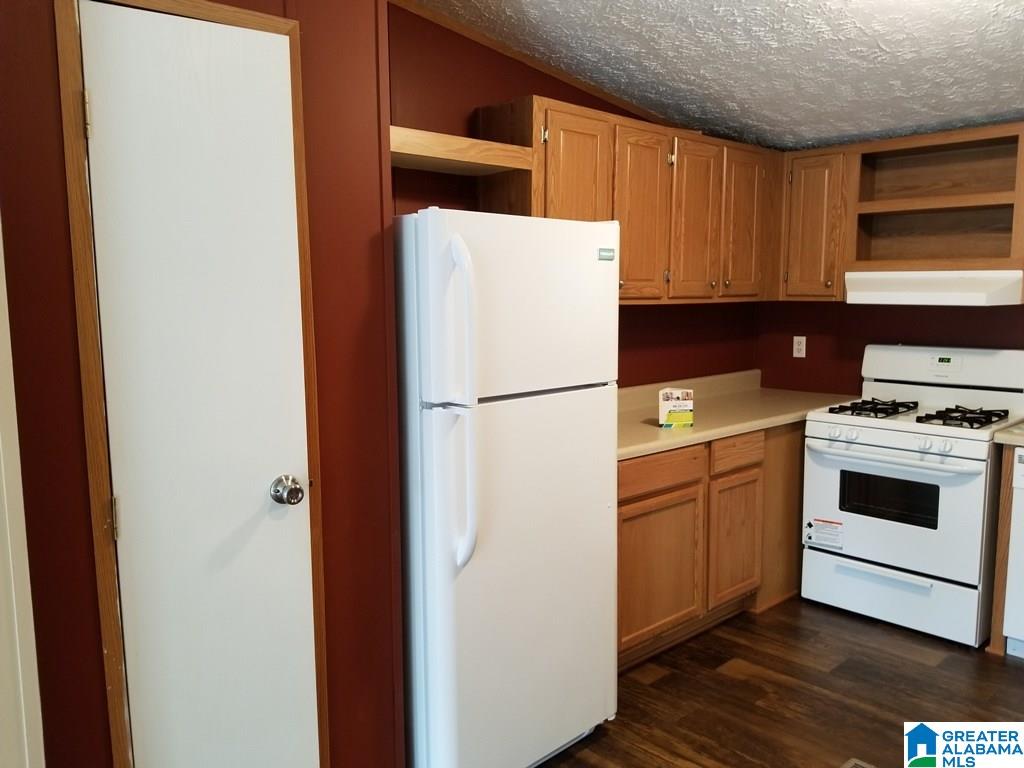802 Howe Boulevard Gadsden, AL 35903 - Photo 4 of 41