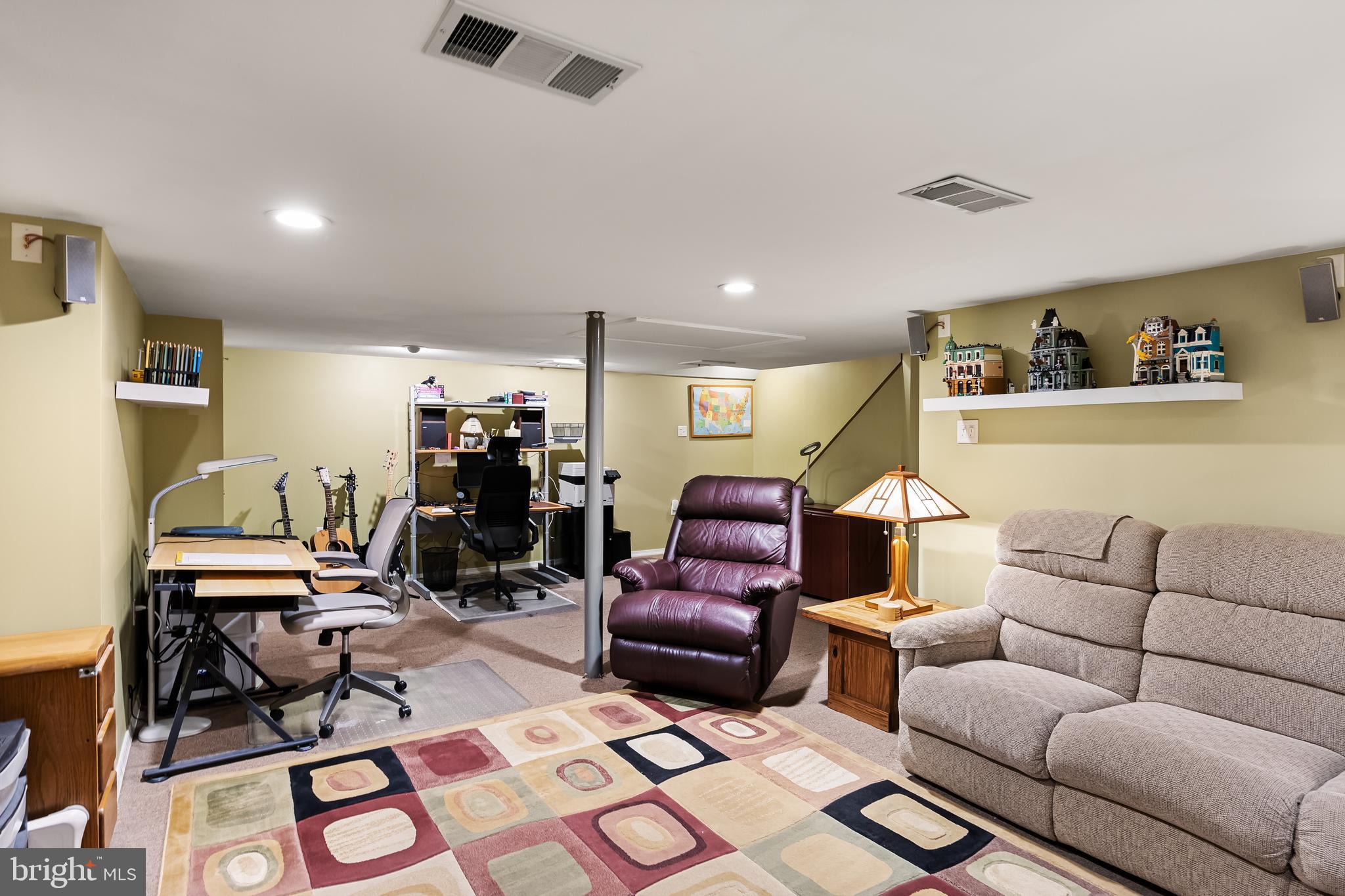 6 Read Drive Sicklerville, NJ 08081 - Photo 30 of 36 a living room with furniture and wooden floor