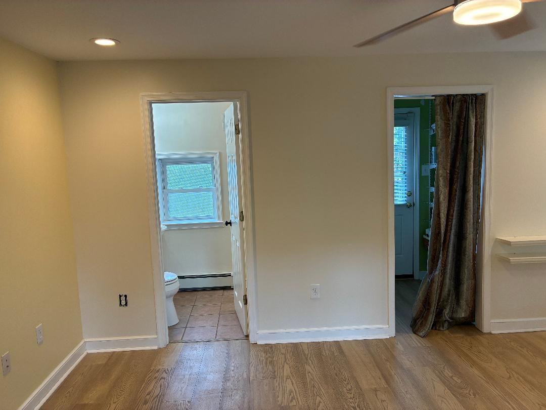 418 East Country Club Lane Wallingford, PA 19086 - Photo 27 of 59 Family Room